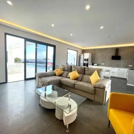 Pipa Costa * קוסטה טגוויסה